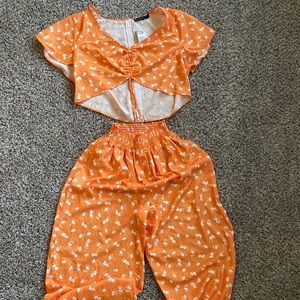 2 piece floral orange